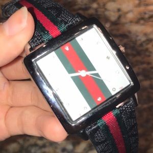 MEN BLACK GREEN AND RED WATCH
